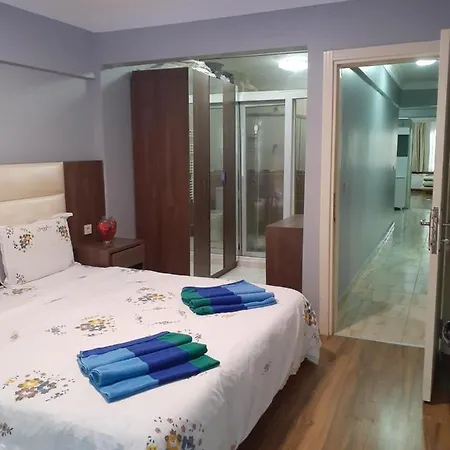 Bedir Comfortable 120m To Taksim Square Istanbul